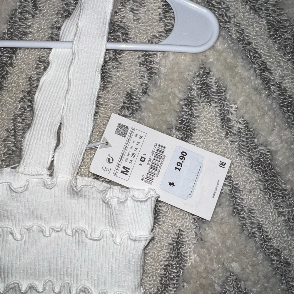 White Zara Ruffle Tank - Picture 2 of 2